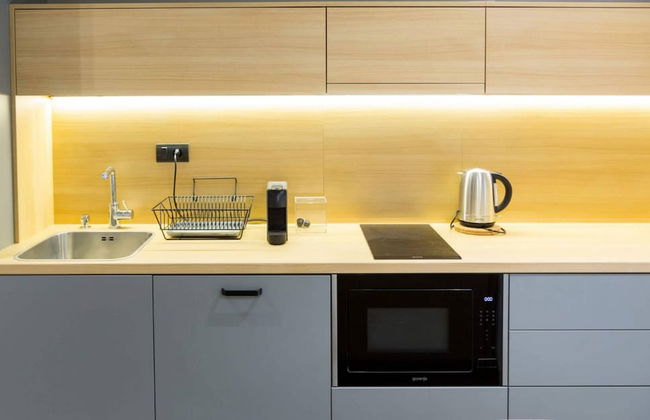 Teanna Lux Apartments - Photo 24