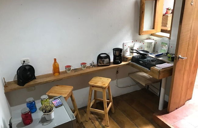 parrot house san antonio - Photo 8