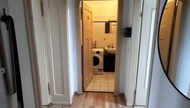 2-Zi-Wohnung und Parkplatz für Geschäftsreisende - Foto 4