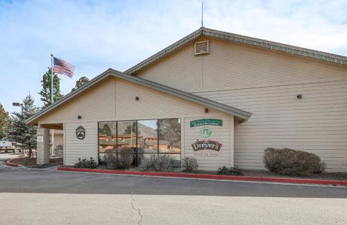 Cozy Flagstaff Retreat with Balcony and Mtn View! - Foto 22