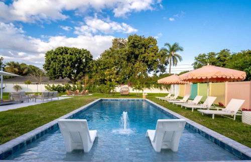 Palm Oasis Salt Pool I Movies I Firepit I Golf - Foto 56
