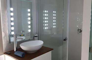 Spacious town house with balcony - Foto 8