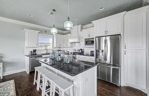 Near beach BBQ Grill Swing Sweeping Deck Updated - Foto 1