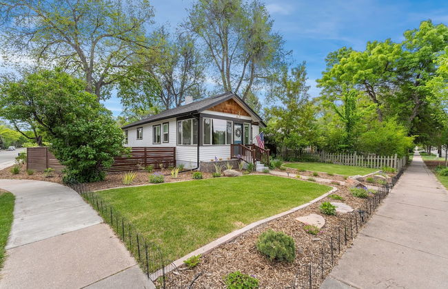 CSU Hideaway King Bd, Backyard Oasis, EV Charger - Foto 45