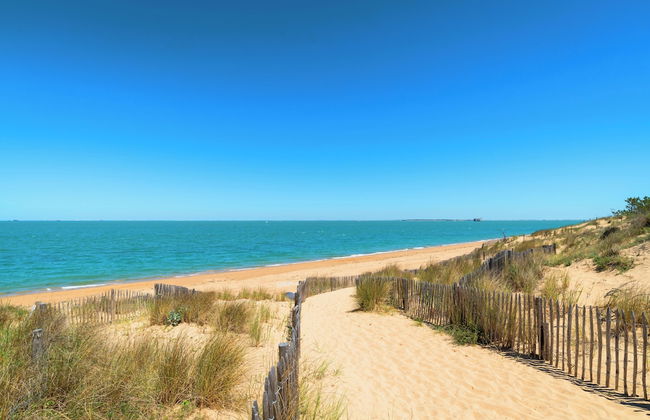 Village Vacances Azureva Ile d'Oléron - Foto 37