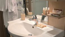 Home Design Fiera - Elegance and comfort at 12 min walk from Rho Fiera Milano - Photo 3
