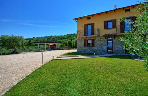 Villa Acquaviva with Panoramic, Private Pool and Gym - by PosarelliVillas - Foto 5
