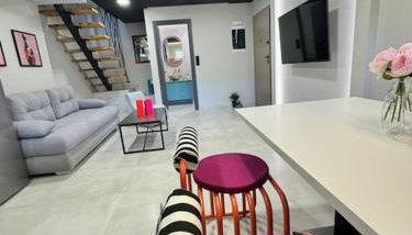 Pop Art Maisonette Ioannina - Photo 2