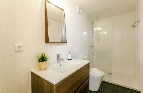 Vila Burgães by LovelyStay - Foto 136