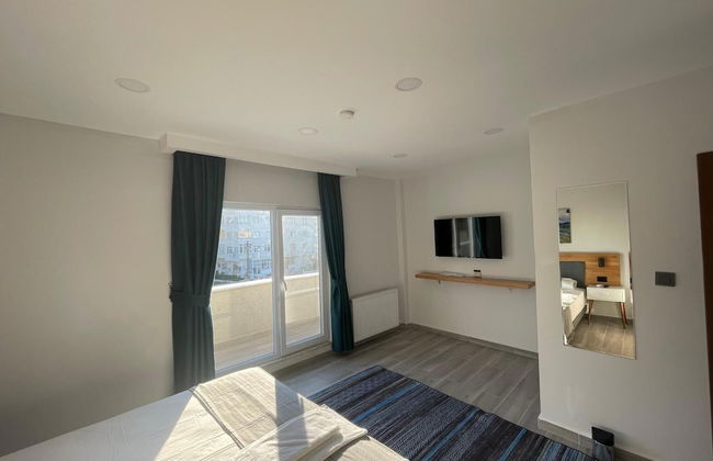 Royalova Hotel - Photo 9