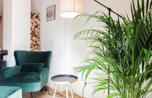 NEU Deluxe Suite Münsterblick, Maisonette, Kingsize Bett, Küche, Netflix, Aussicht, E-Kamin - Foto 8