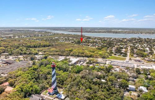 Lighthouse Loft l Marshfront l Walk to Downtown - Foto 50