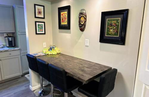 Kikis Tikis! Fun Themed Home - Foto 10