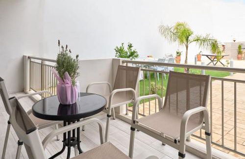 New Crete apartment in Stavromenos Coast w/pool - Photo 23