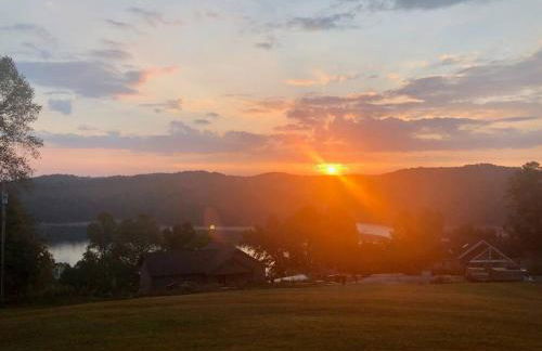 HappyDaze Condo: Lake/Ridge Views; Hot Tub; Pool - Foto 1