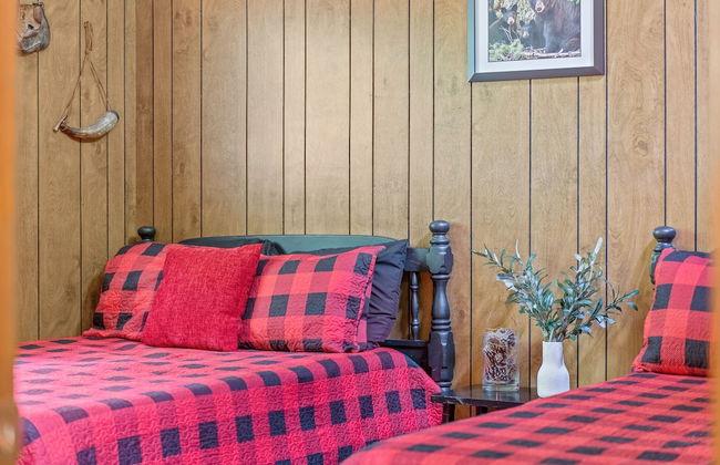 Mountain Must-have by Avantstay Indoor Hot Tub Game Room Fire Pit - Photo 31