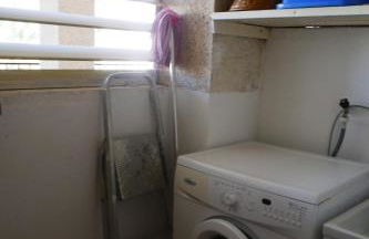 50 m de la plage! Proche du centre ville! Piscine! Vue sur mer et montagnes! Wifi! 2 vélos à disposition! - Photo 32