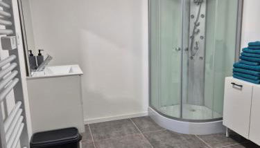 Camelia - Foto 2, towels, Shower