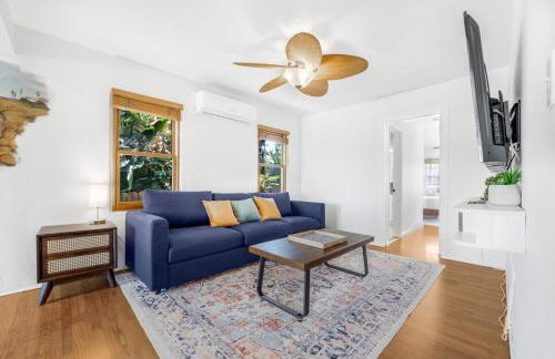 2BR-2 mins to Ocean-Sleeps 8-Pets - Photo 2