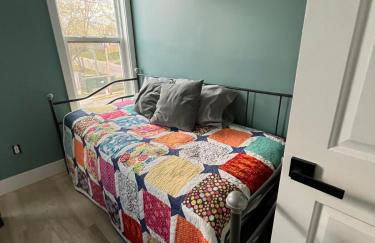 Family-Friendly Retreat near Manistee Riverwalk - Foto 6