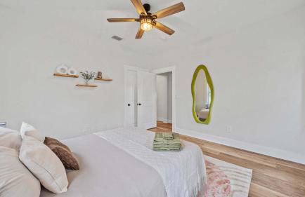 Mid-Century Modern Retreat by Coffee, Food + Shops - Foto 24