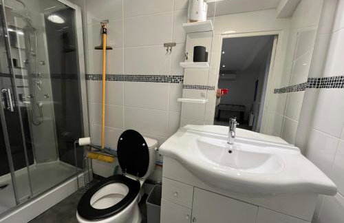 Logement Cosy 40 m2 Coeur historique de Lunel - Foto 32