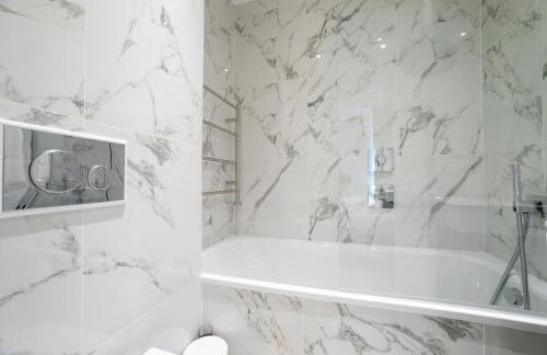 The Heart of Westminster - Photo 43