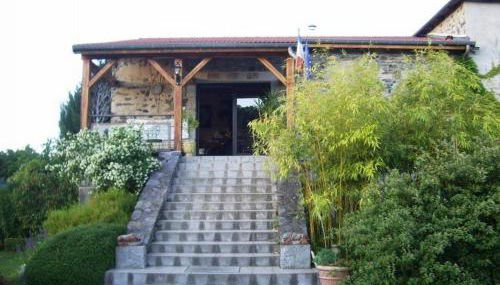 Gîte familial avec terrasse panoramique et cheminée, idéal pour randonnées près de Retournac - FR-1-582-355 - Foto 5