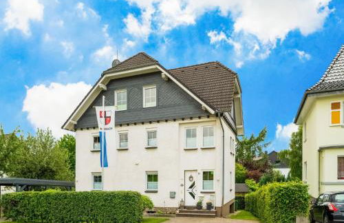 Luxurious Apartment in Medebach Near Public Pool - Photo 88