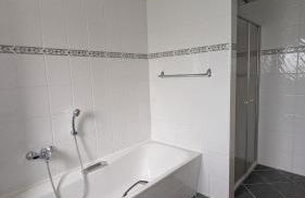 " FeWo am Hof " Große Wohnung mit zwei Schlafzimmern, seperate Küche und großem Bad - Foto 5