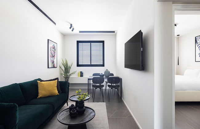 Skyline Serenity by tlv2rent - Foto 17