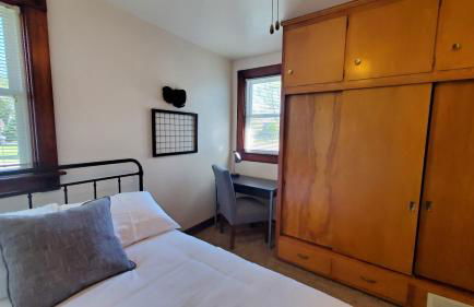 Fully Furnished 2 Bed / 1 Bath - Downtown Appleton - Foto 12