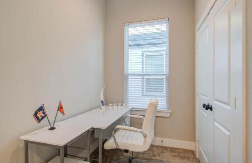 The Orange HTX by NRG Med Cent - Photo 9