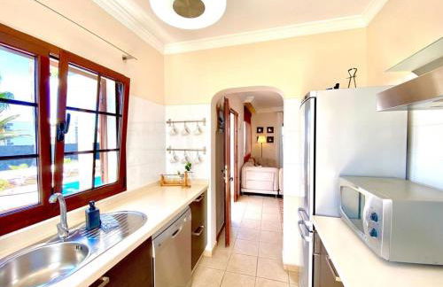 Villa Ágatha, vacaciones en familia en Lanzarote - Foto 9