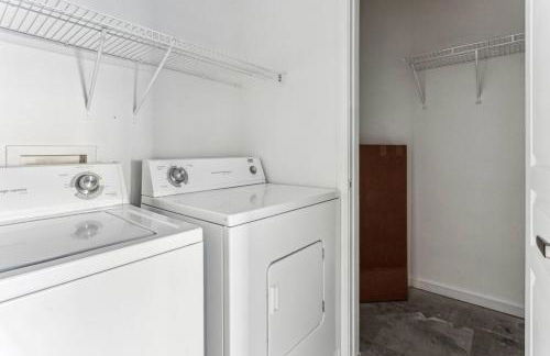 Luxury Frisco Escape, Mins to Legacy and Toyota HQ - Foto 47