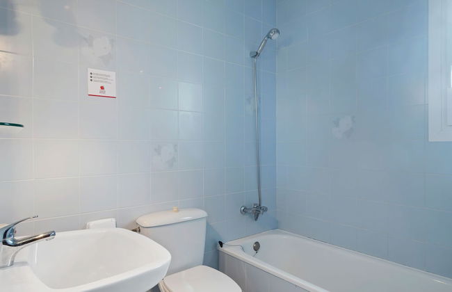 Peaceful Holiday Home in Sant Pere Pescador With Swimming Pool - Foto 22