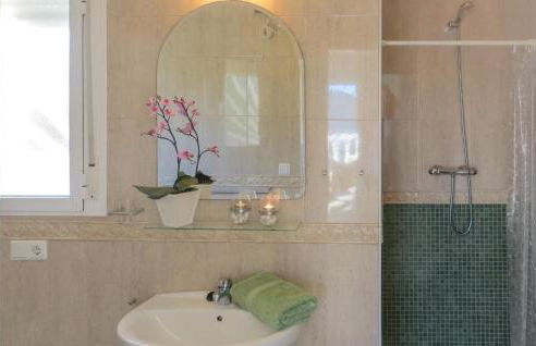 Beautiful Home In Quesada-Rojales - Foto 22