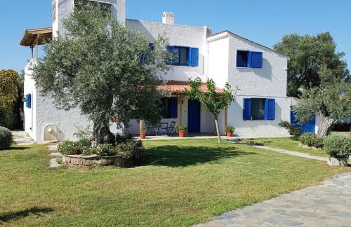 Beachfront cottage house in olive grove - Foto 32