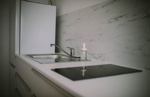 Studio Apartment E&D, free private parking, loggia - Foto 17