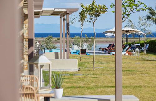 Flamingo View Suites & Villas - Photo 42