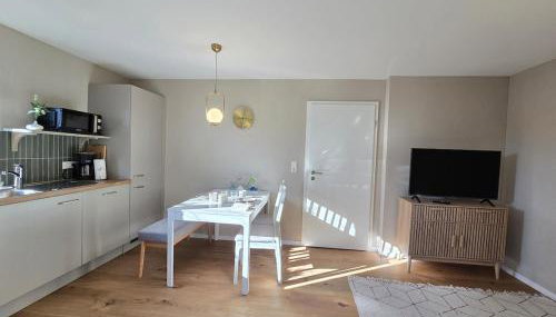 Charmante 3-Schlafzimmer Wohnung mit Garten - Foto 3