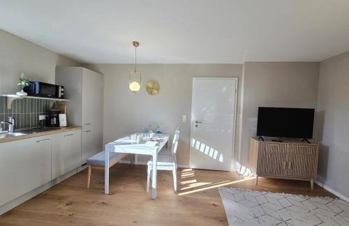 Charmante 3-Schlafzimmer Wohnung mit Garten - Foto 3