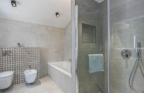 Villa Aurelia near Labin for 9 persons with heated 60 m2 pool, wellness & kids playground - Foto 32