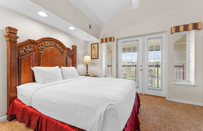 Grand Crowne Resort - Photo 43