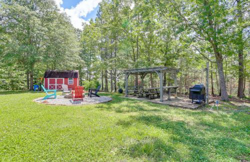 Hike On-Site Classic Cabin Nature Retreat - Foto 32