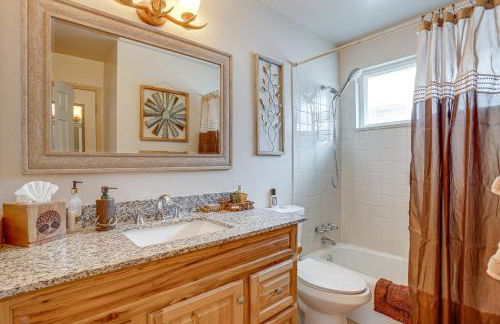 Near Red Rocks, Hiking and Skiing Kittredge Condo! - Foto 17