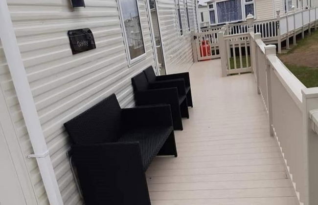 Inviting Beautiful 3-bed Caravan in Ingoldmells - Photo 7