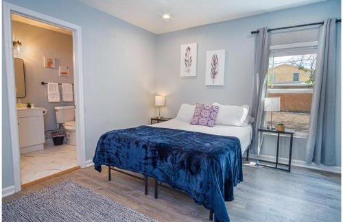 Charming 3br/1ba Close to Vibrant Downtown - Foto 22