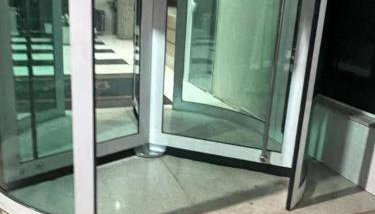 Alugo 1 Suite 210 no Mont Blanc - Foto 2