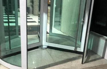 Alugo 1 Suite 210 no Mont Blanc - Foto 2